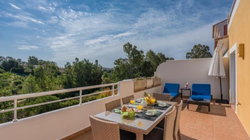 Cortijo Del Mar Resort Estepona Rum bild