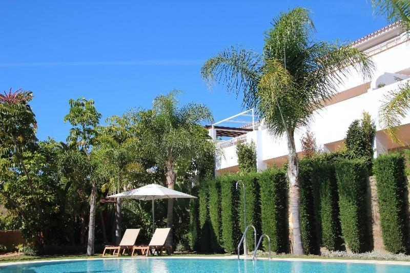 Cortijo Del Mar Resort Estepona Rum bild